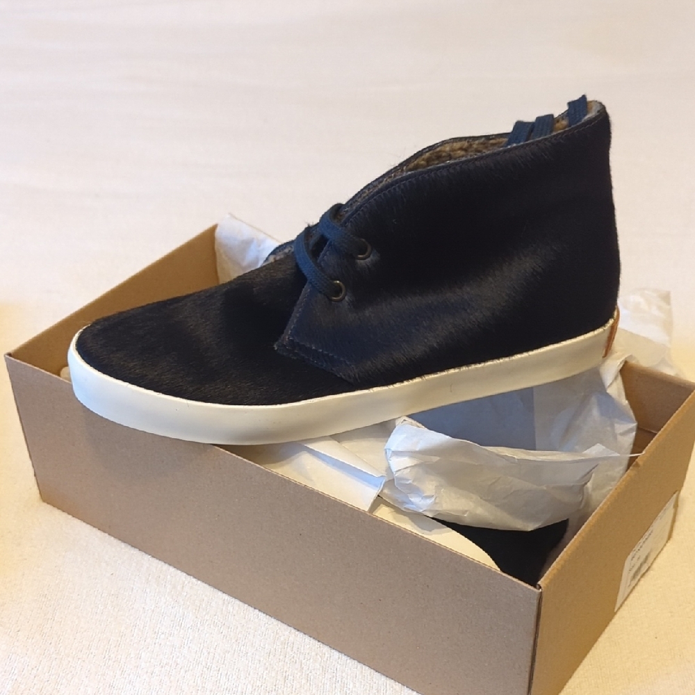Penelope Chilvers Navy Fur High Top Tennis Shoes 39